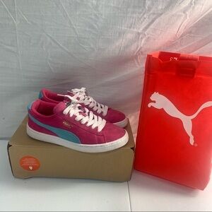 Puma sneakers